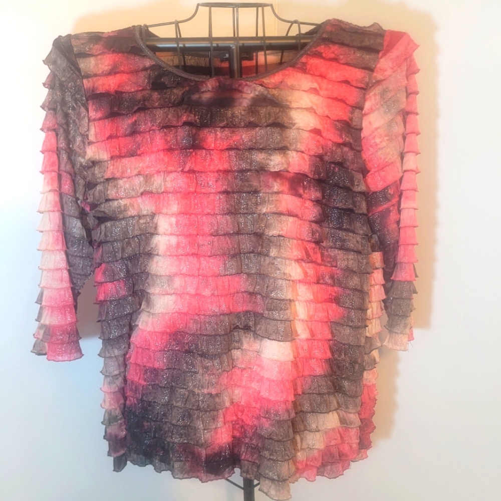 Notations Women, Women's Ruffled Tier Blouse, 3/4 sleeve,Black/Red/Cream/Glitter